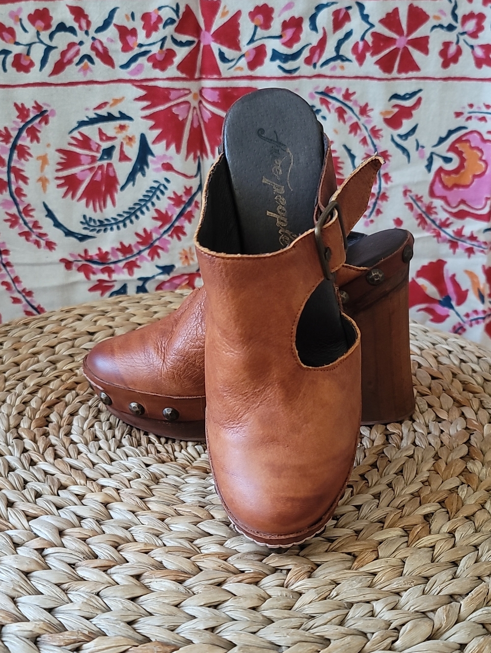 Free People Brown Wonder Chestnut Tan Leather Platform Clog Booties